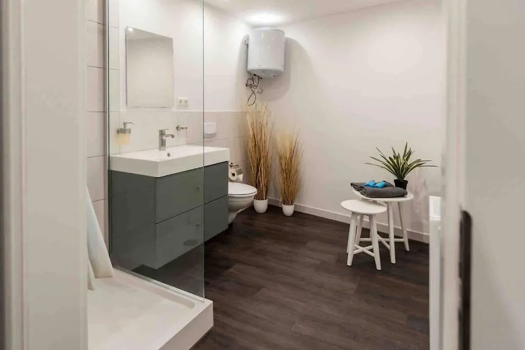 Gemuetliches Apartment In Zentraler Lage Bremen